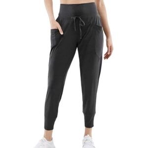 Fabletics Grey Maj Tricot Pant